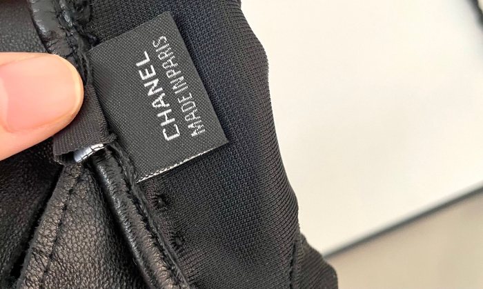 Chanel Gloves 021