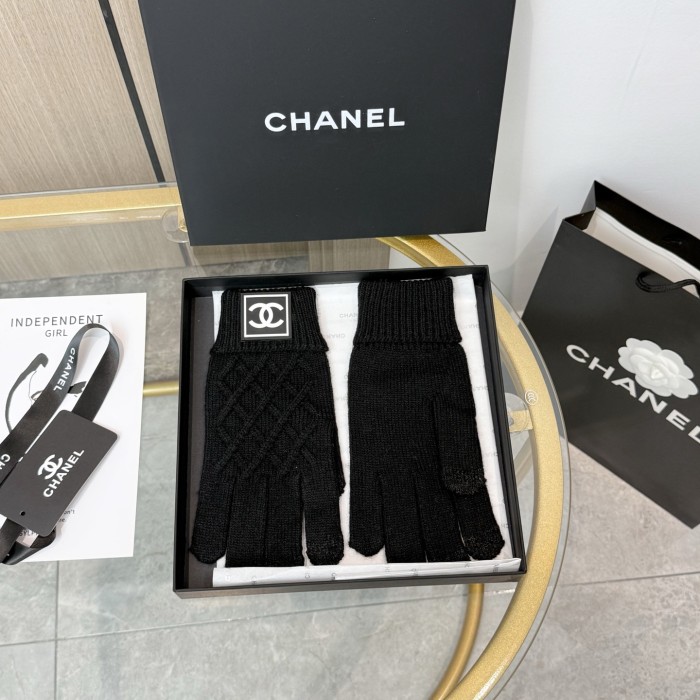 Chanel Gloves 046