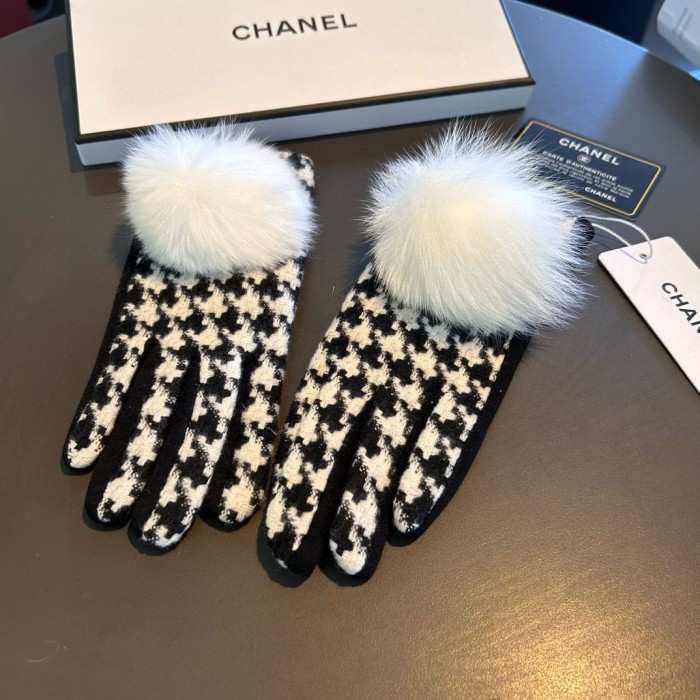 Chanel Gloves 019