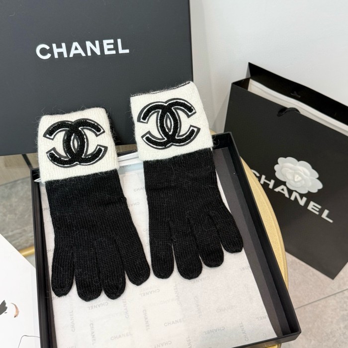 Chanel Gloves 042