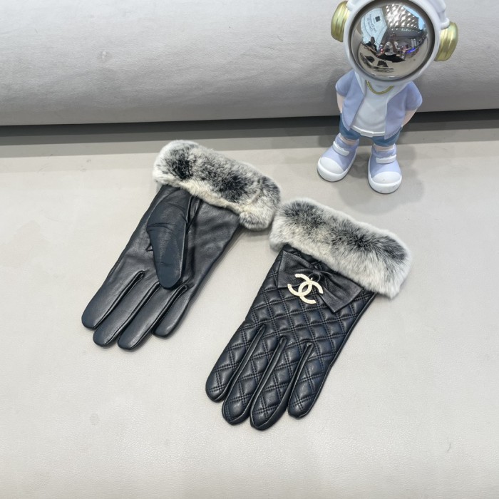 Chanel Gloves 032