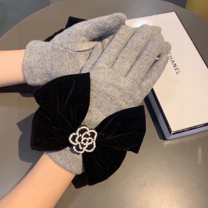 Chanel Gloves 041