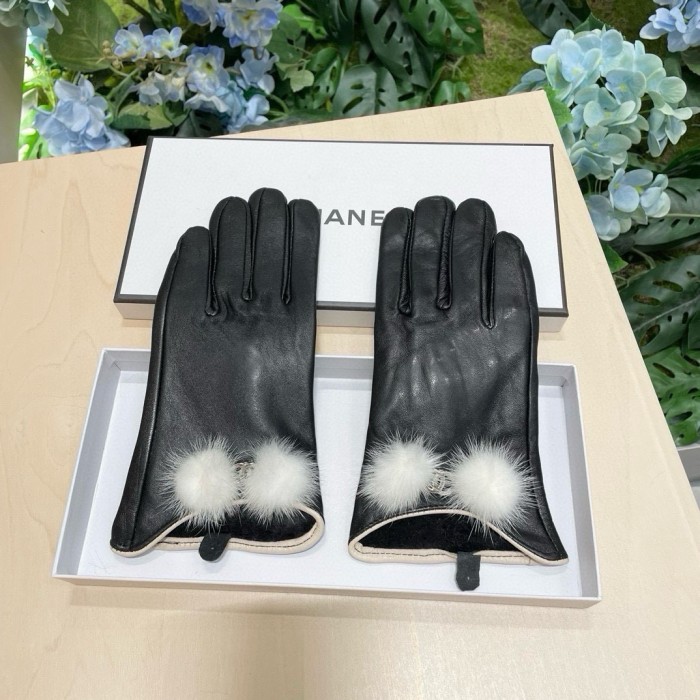 Chanel Gloves 036