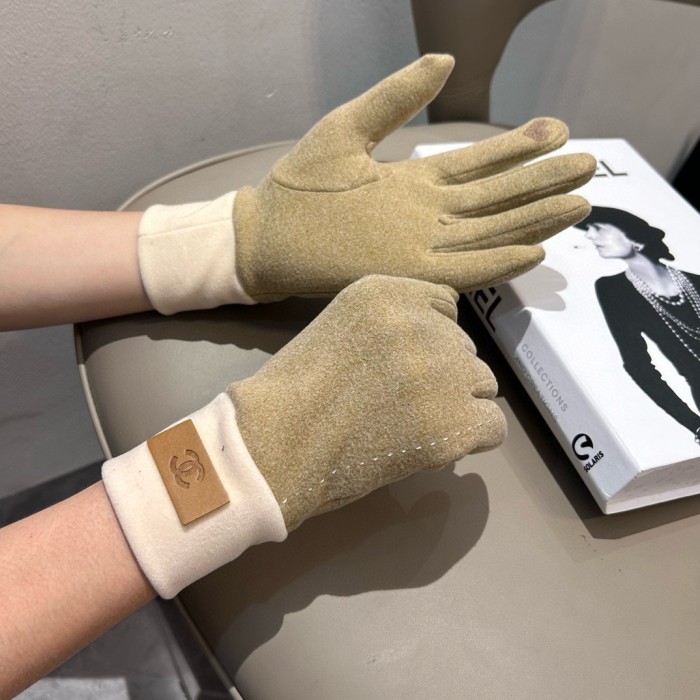 Chanel Gloves 018