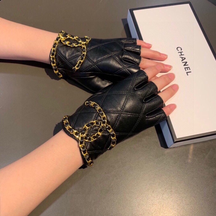 Chanel Gloves 015
