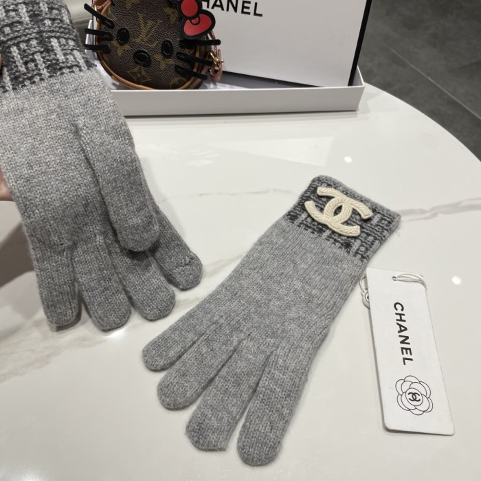 Chanel Gloves 028
