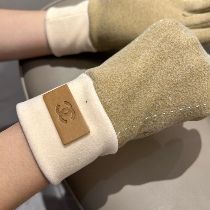Chanel Gloves 018