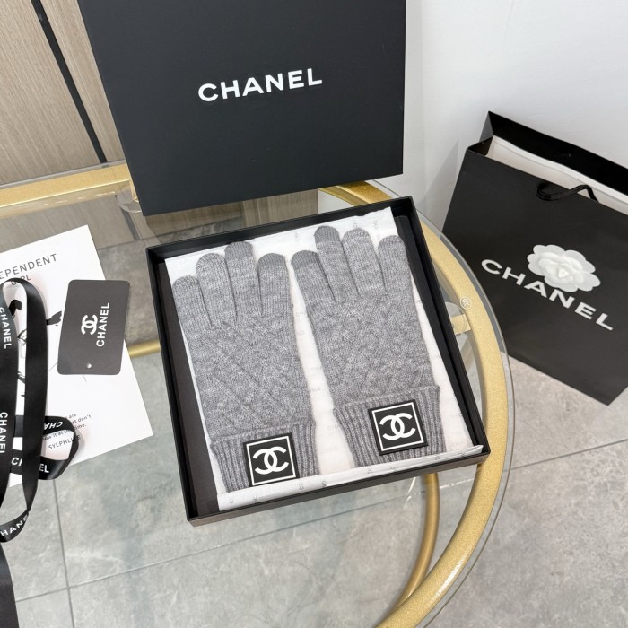 Chanel Gloves 046