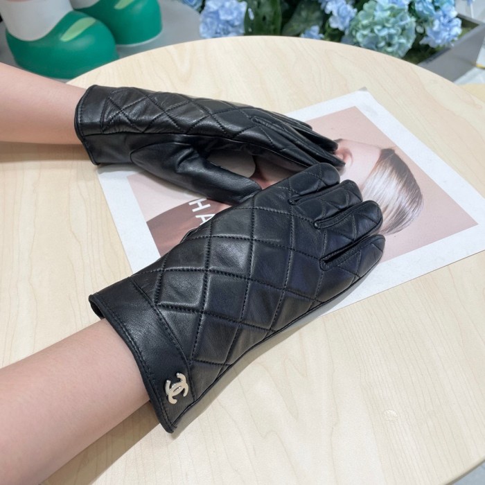 Chanel Gloves 037