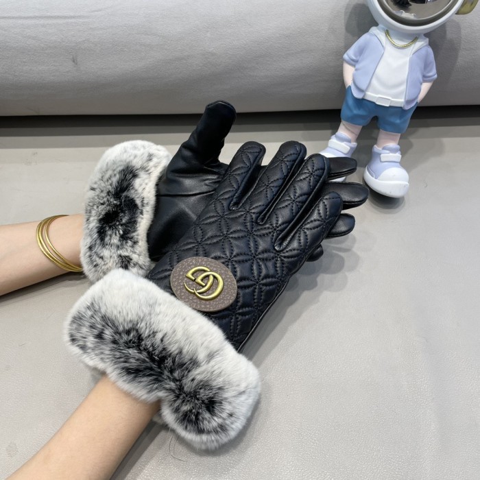 Gucci Gloves 013