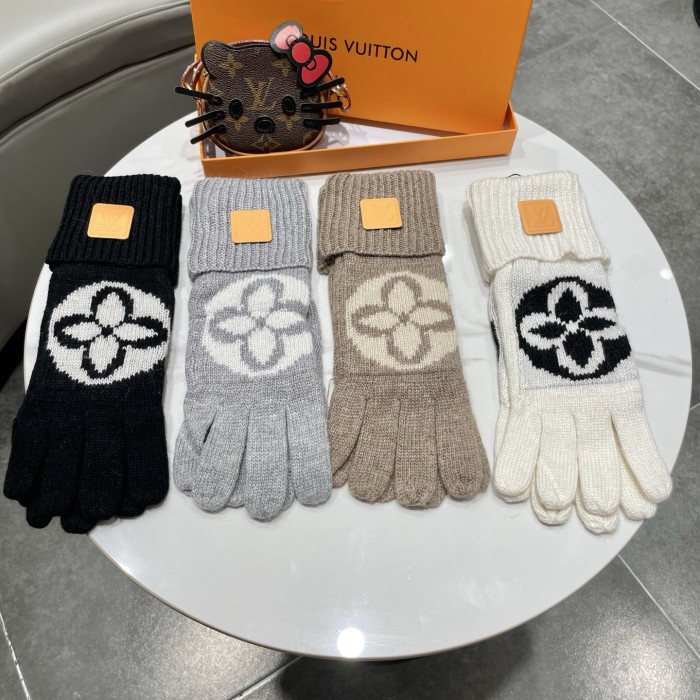 LV Gloves 014