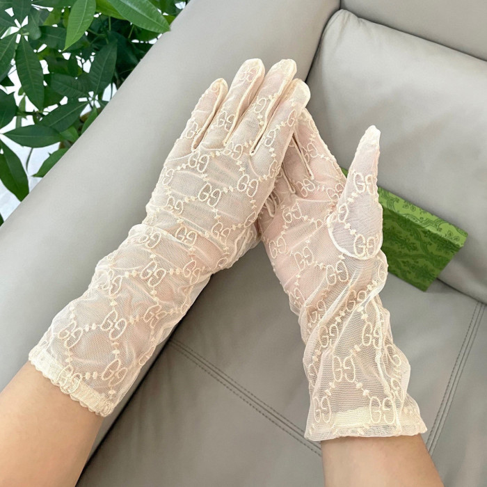 Gucci Gloves 011
