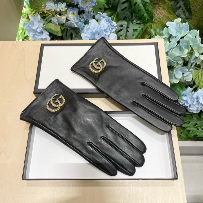 Gucci Gloves 002