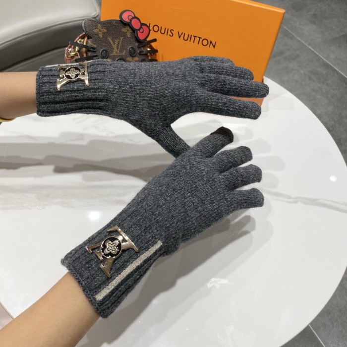 LV Gloves 012