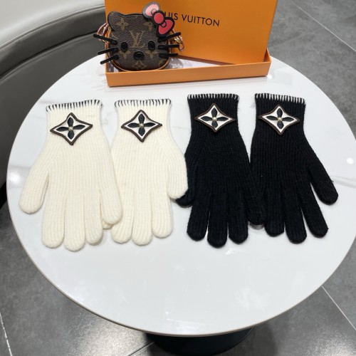 LV Gloves 013