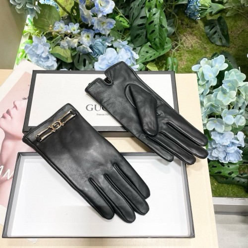 Gucci Gloves 017
