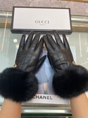 Gucci Gloves 012