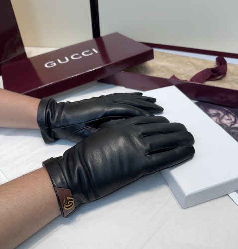 Gucci Gloves 008