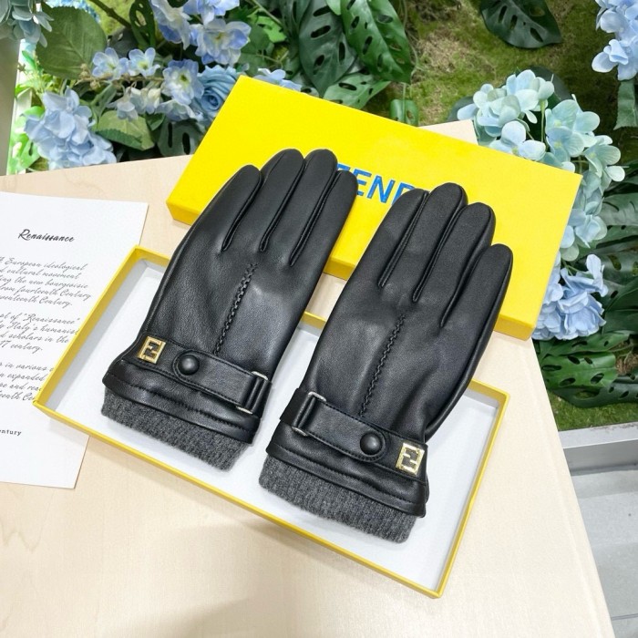 Fendi Gloves 001