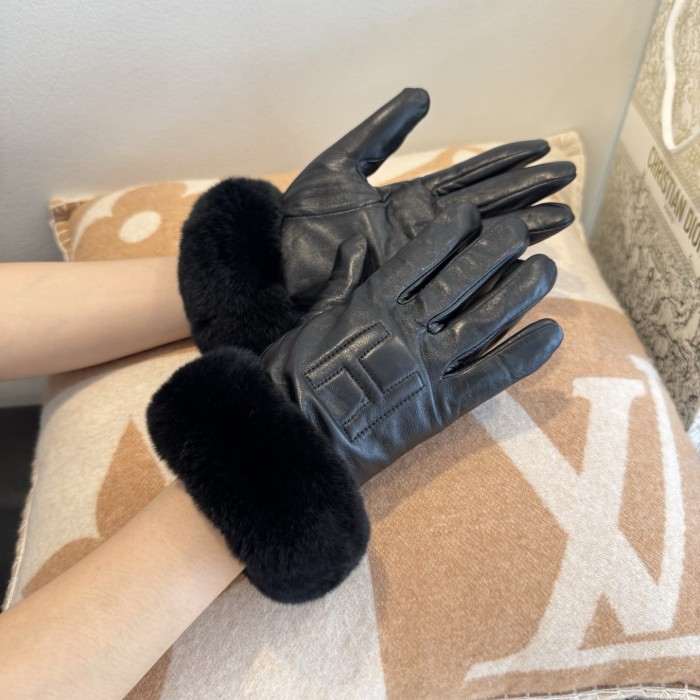 Hermes Gloves 010