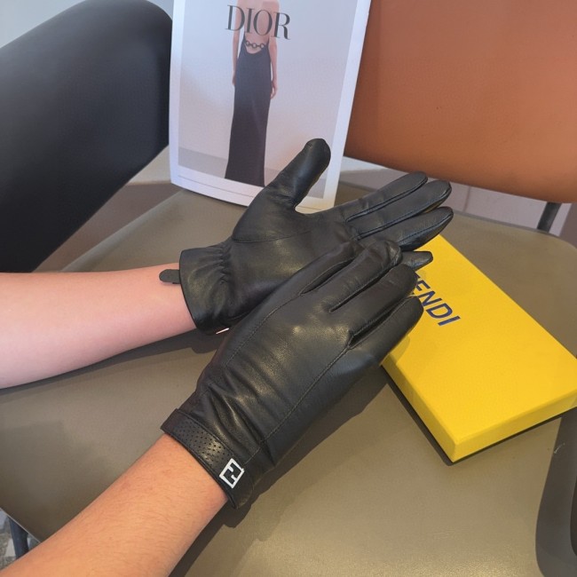 Fendi Gloves 002