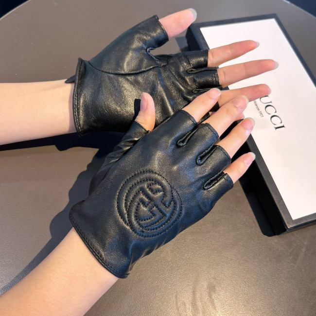 Gucci Gloves 003