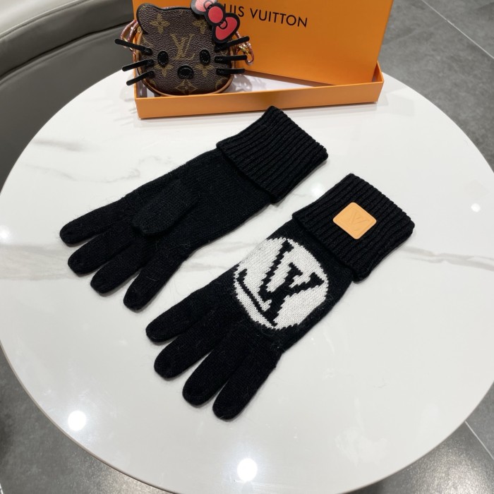 LV Gloves 014