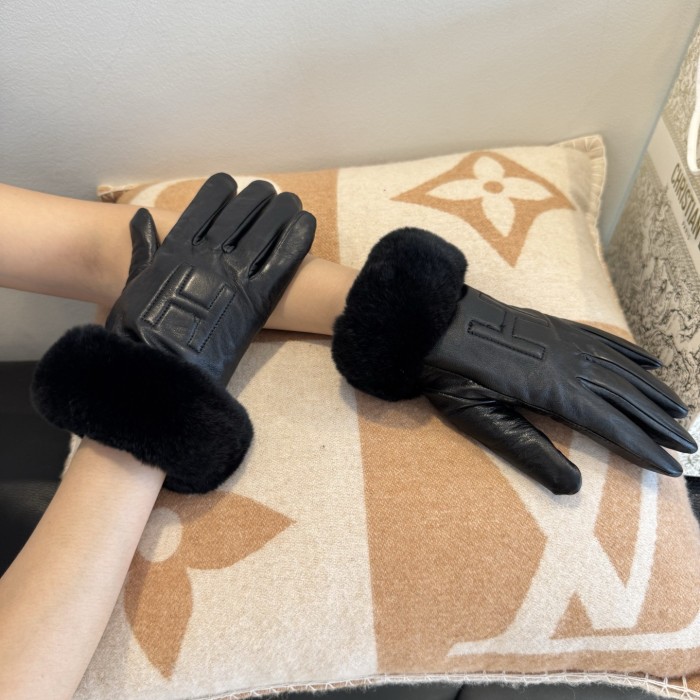 Hermes Gloves 010
