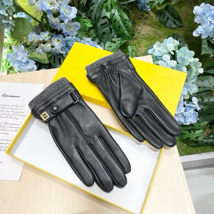 Fendi Gloves 001