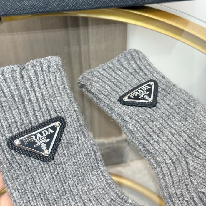 Prada Gloves 008
