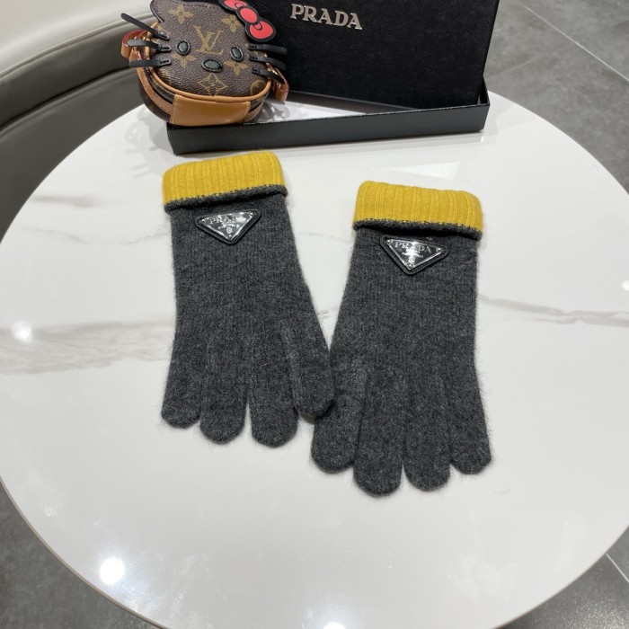Prada Gloves 006