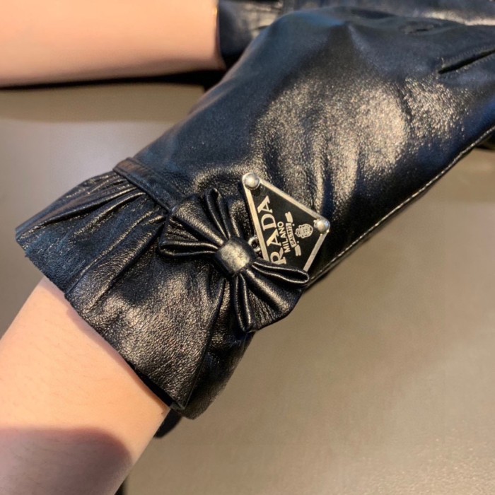 Prada Gloves 011
