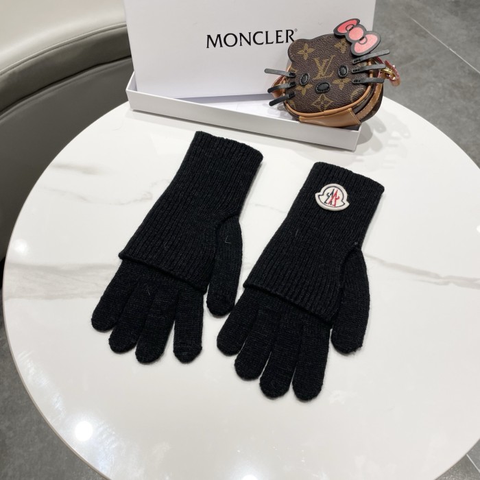 Moncler Gloves 005
