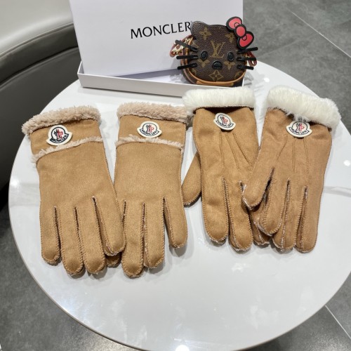 Moncler Gloves 003