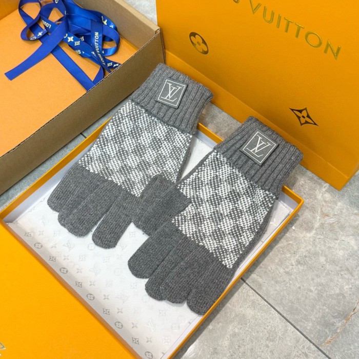 LV Gloves 018