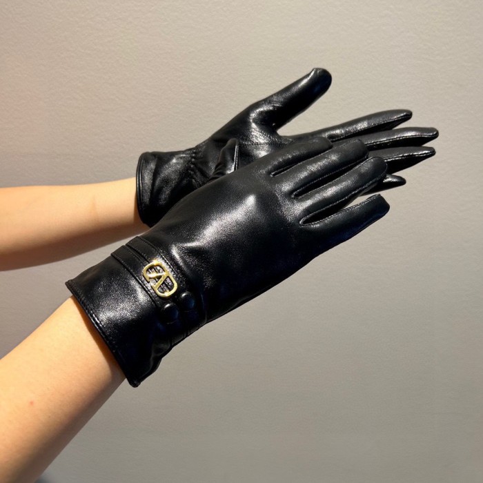 Valentino Gloves 007
