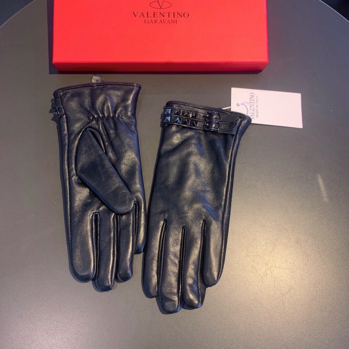 Valentino Gloves 004