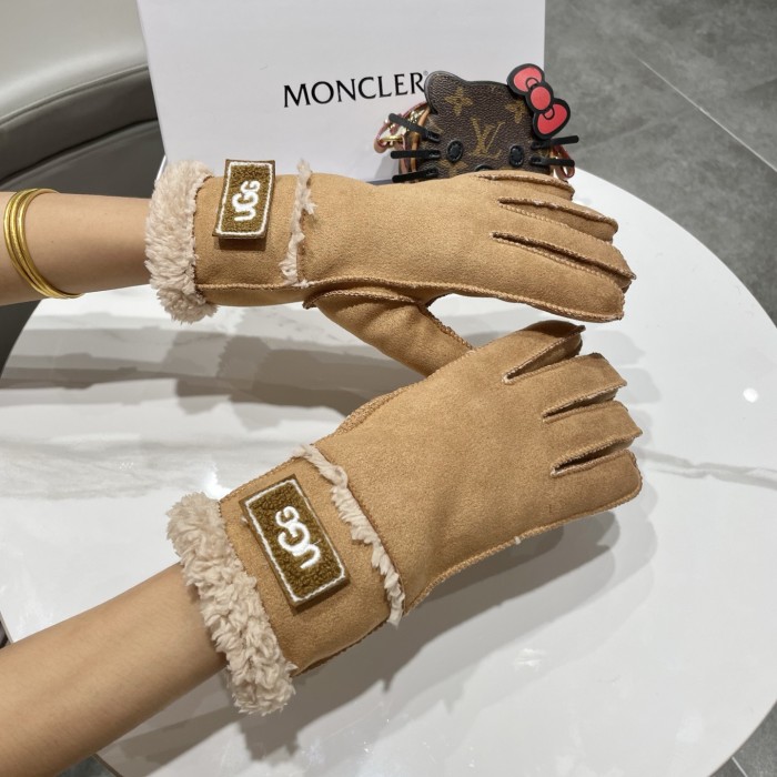 UGG Gloves 001