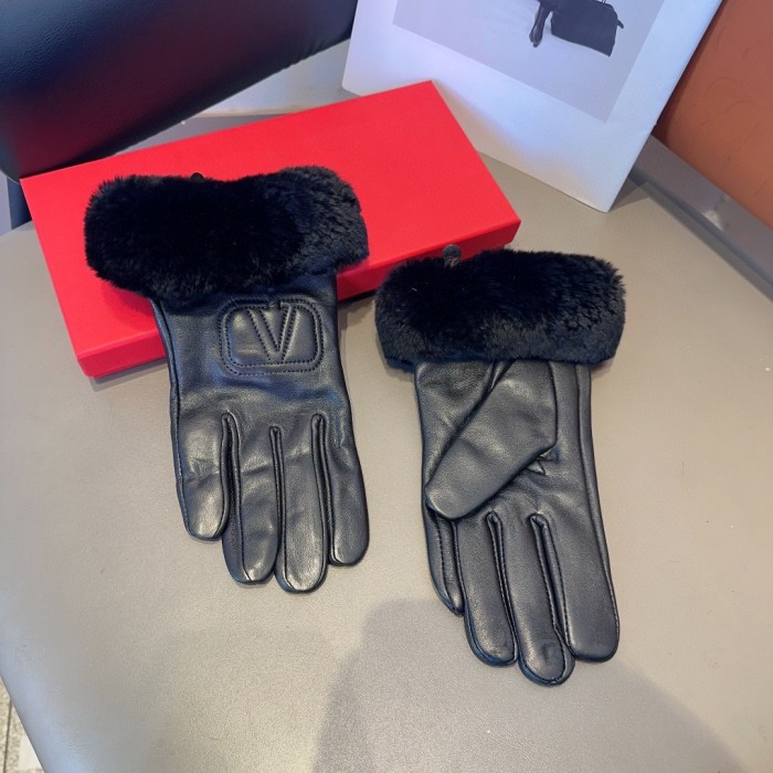 Valentino Gloves 002