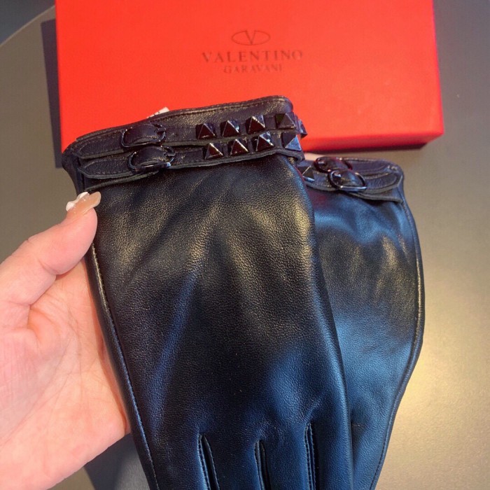 Valentino Gloves 004