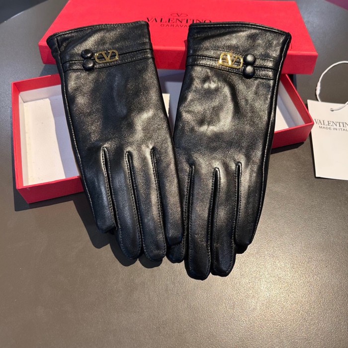 Valentino Gloves 007