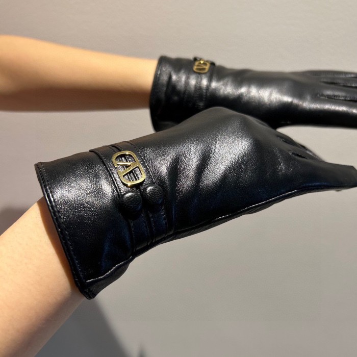 Valentino Gloves 007