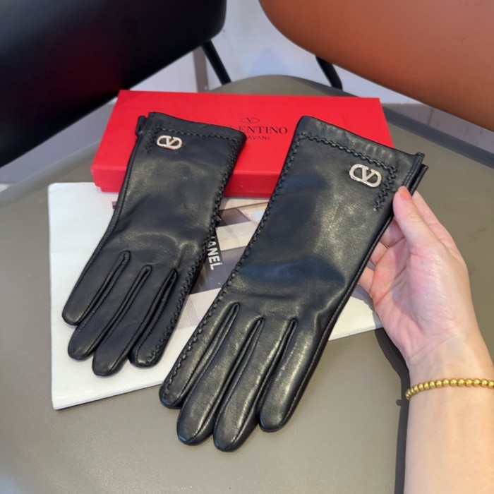 Valentino Gloves 001