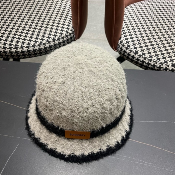 Burberry Hats & Caps 003