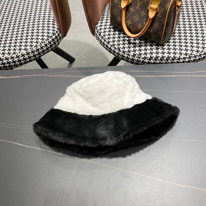 Chanel Hats & Caps 010