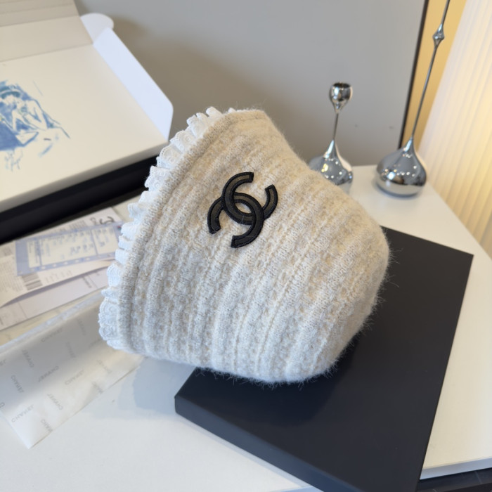 Chanel Hats & Caps 001