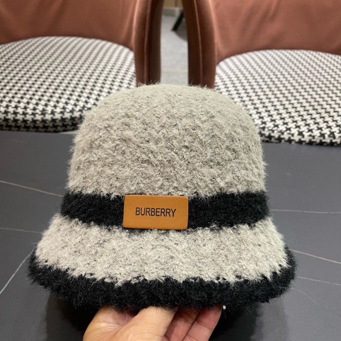 Burberry Hats & Caps 003