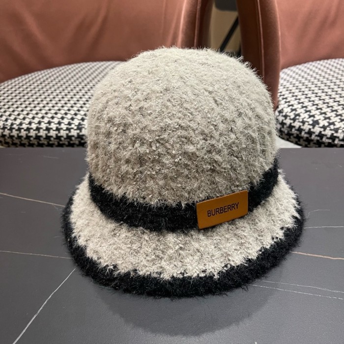 Burberry Hats & Caps 003