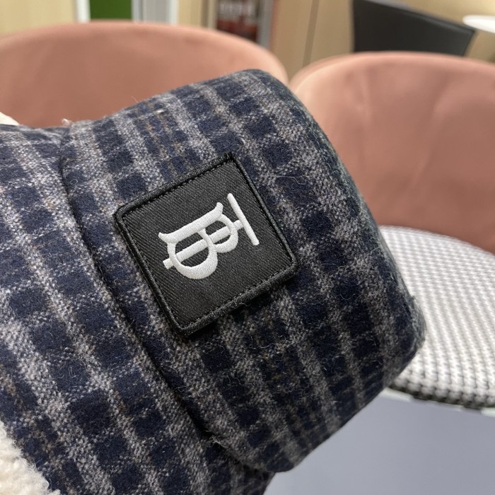 Burberry Hats & Caps 002