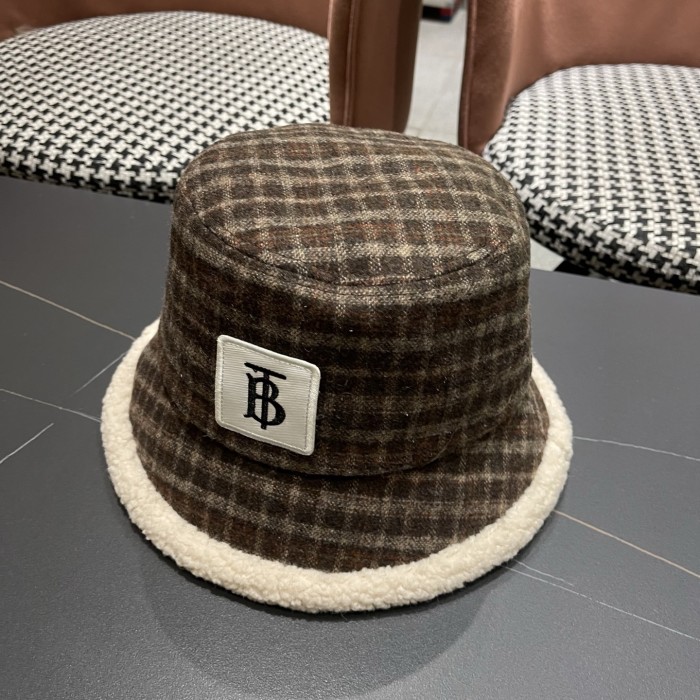 Burberry Hats & Caps 002